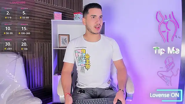 Axel grey  online show from November 21, 12:15 pm