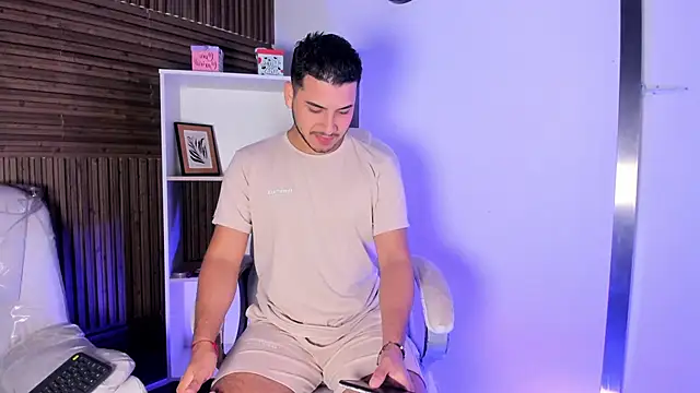 Axel grey  online show from November 25, 12:16 pm