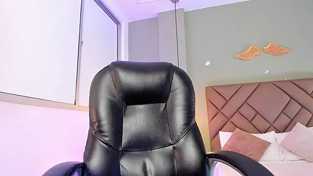 JaydenVillalobos online show from October 2, 12:23 pm