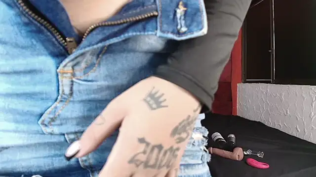 LilithVibe  online show from February 2, 3:55 pm