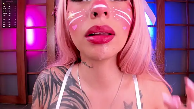 Snapshot of miss___abigail chatting on June 17, 2:36 am miss abigail online show from June 17, 2:36 am