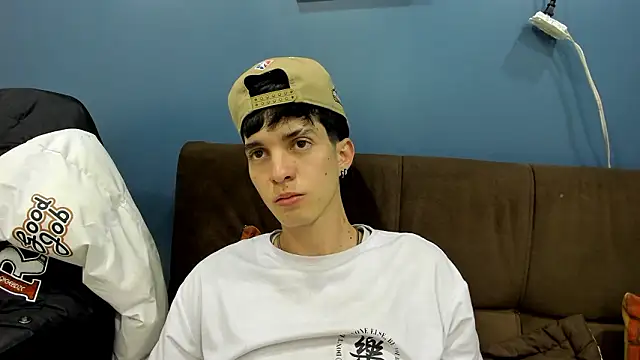 Snapshot of Jheampiiero chatting on February 9, 9:41 pm Jheampiiero online show from February 9, 9:41 pm