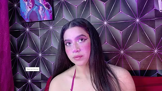 Snapshot of Megan_Luxe chatting on September 10, 4:01 am Megan Luxe online show from September 10, 4:01 am
