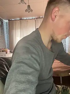 Snapshot of HairyJeffry chatting on October 29, 3:31 am HairyJeffry online show from October 29, 3:31 am