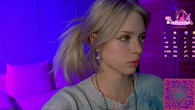 Nelly Carroll online show from October 8, 6:38 pm