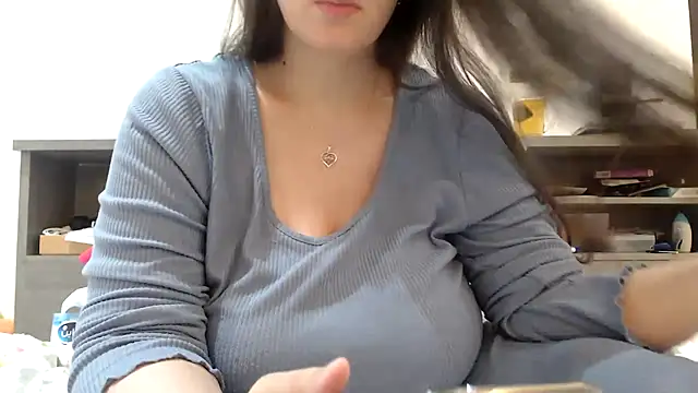 Snapshot of xxxmegamixxx chatting on February 3, 5:18 pm xxxmegamixxx online show from February 3, 5:18 pm