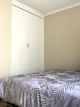 Snapshot of XXXquisiteVixen chatting on November 20, 7:19 am XXXquisiteVixen online show from November 20, 7:19 am