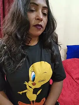 Snapshot of Hotbhabi305 chatting on February 26, 5:45 pm Hotbhabi305 online show from February 26, 5:45 pm