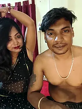 Snapshot of Hotbhabi305 chatting on March 15, 5:19 pm Hotbhabi305 online show from March 15, 5:19 pm