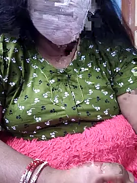 TAMIL ELAKKIYA online show from November 10, 5:45 pm