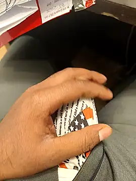 hotboy43339 online show from October 24, 3:25 am