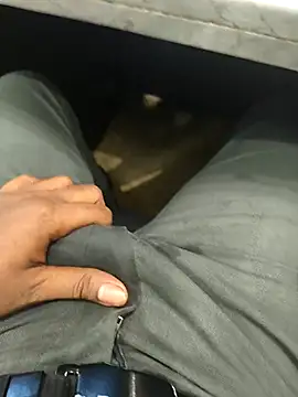 hotboy43339 online show from November 20, 9:53 am