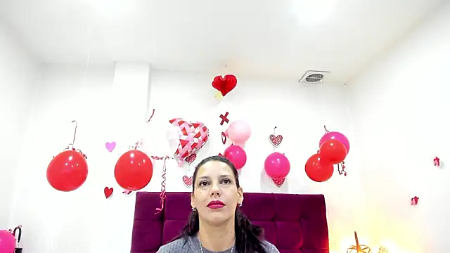 Snapshot of MashaPiink chatting on February 28, 12:50 pm MashaPiink online show from February 28, 12:50 pm