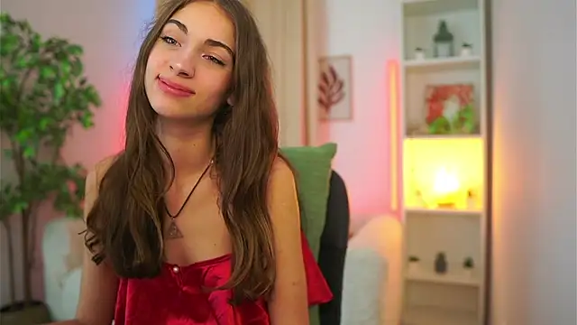 Sophie  Nice online show from September 27, 2:44 pm