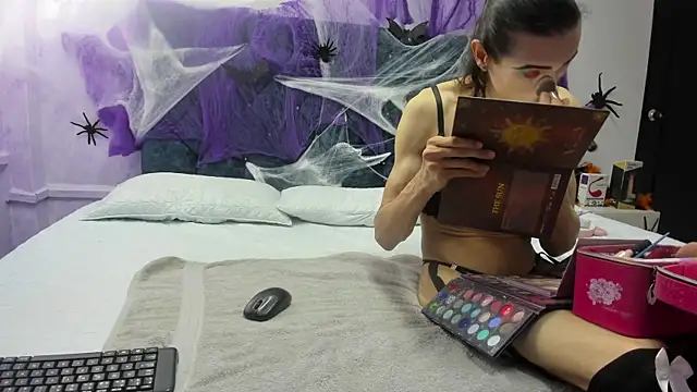 shantala nastasiia online show from October 28, 12:30 pm