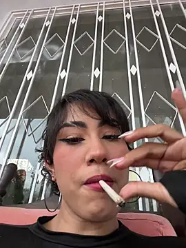 ZahaRose online show from January 11, 8:14 pm