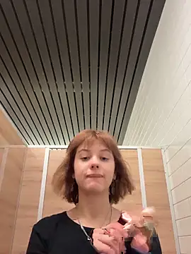 Only April online show from October 29, 8:27 am