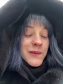 Only April online show from January 13, 9:25 am