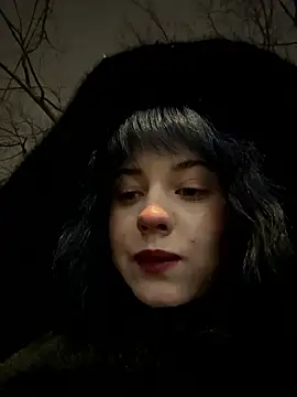 Only April online show from January 14, 4:18 am