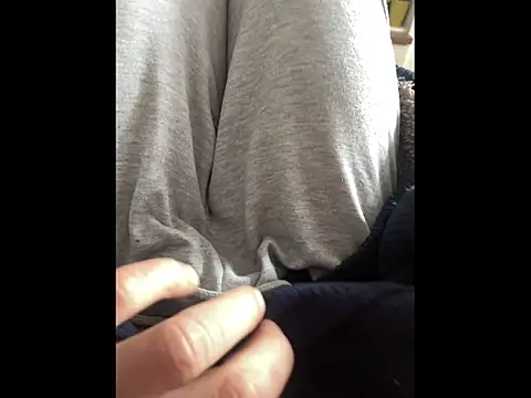 wwwiiilll online show from February 21, 10:16 am