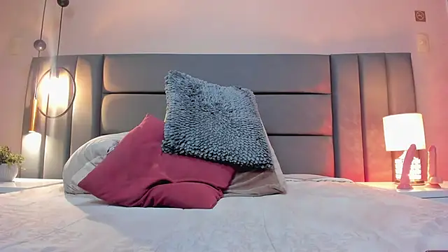 IvyJhons online show from October 23, 11:42 am