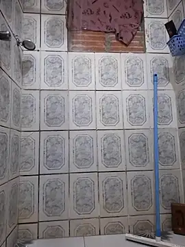 Snapshot of blacksilva369 chatting on December 21, 5:25 am blacksilva369 online show from December 21, 5:25 am