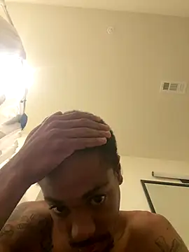 Snapshot of huhgtr chatting on November 7, 4:07 pm huhgtr online show from November 7, 4:07 pm