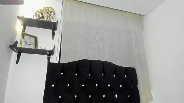 Snapshot of kevin_ahss chatting on July 23, 11:57 pm kevin ahss online show from July 23, 11:57 pm