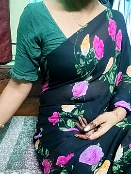 Snapshot of Apurvaa chatting on November 26, 1:45 pm Apurvaa online show from November 26, 1:45 pm