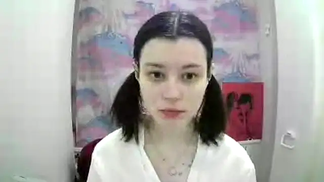 Snapshot of EdlinEngelby chatting on October 8, 4:15 pm EdlinEngelby online show from October 8, 4:15 pm