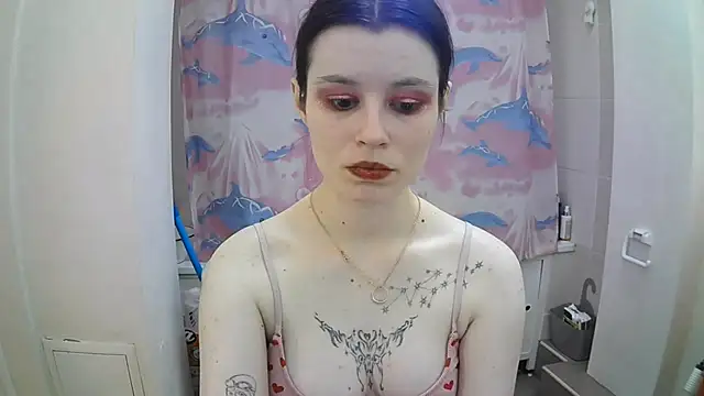 Snapshot of EdlinEngelby chatting on October 15, 4:40 pm EdlinEngelby online show from October 15, 4:40 pm