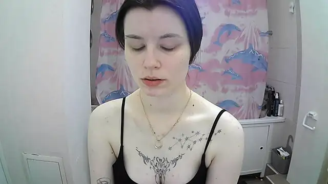 Snapshot of EdlinEngelby chatting on October 18, 3:13 pm EdlinEngelby online show from October 18, 3:13 pm