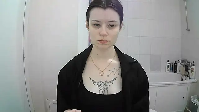 Snapshot of EdlinEngelby chatting on November 26, 7:48 pm EdlinEngelby online show from November 26, 7:48 pm