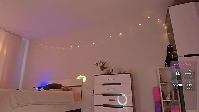 devaivy online show from January 19, 9:46 am