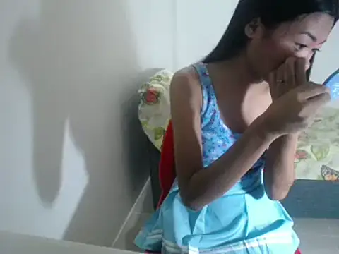 Snapshot of Mica_Jones chatting on November 4, 10:36 am Mica Jones online show from November 4, 10:36 am