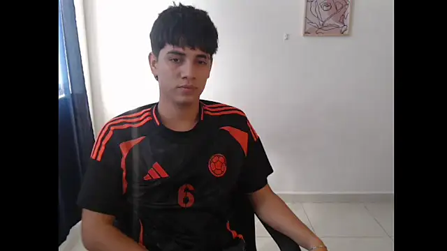 Snapshot of maximo_gomez chatting on September 11, 8:09 pm maximo gomez online show from September 11, 8:09 pm