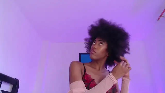 lucyymaximo online show from March 27, 7:13 pm