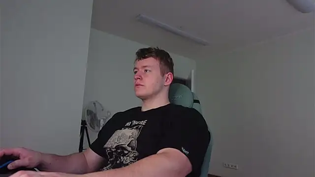 Snapshot of Richard_Dullas chatting on November 9, 6:44 am Richard Dullas online show from November 9, 6:44 am