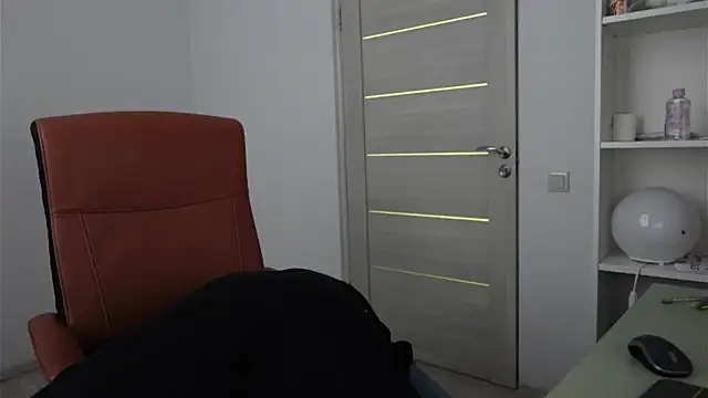 Snapshot of Richard_Dullas chatting on November 24, 6:46 am Richard Dullas online show from November 24, 6:46 am