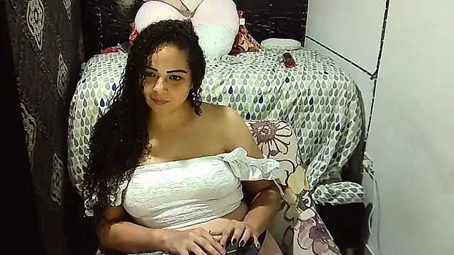  naughty milf online show from November 4, 2:43 am