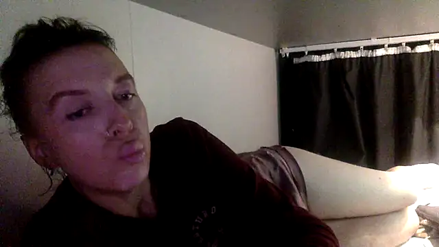Snapshot of Bellababexox chatting on June 30, 11:39 pm Bellababexox online show from June 30, 11:39 pm