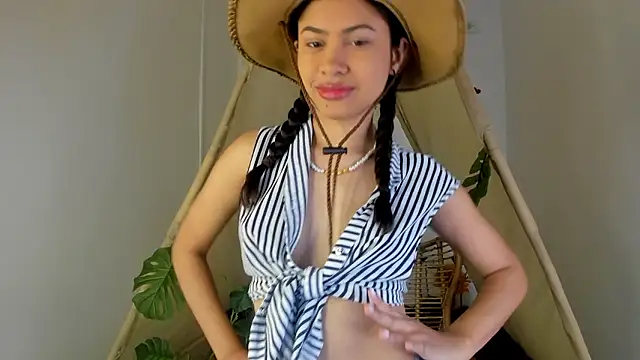 dore amelie online show from January 11, 12:32 pm