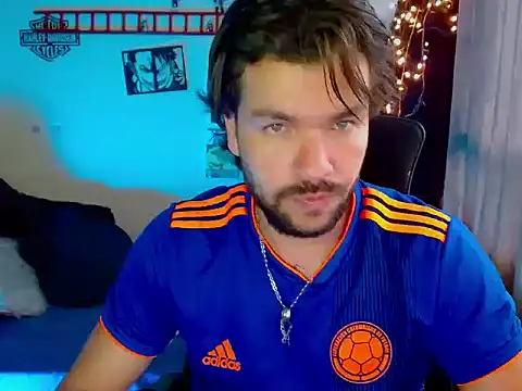 cortelioni massimo  online show from January 6, 5:38 pm