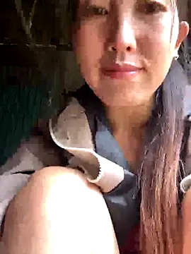 Snapshot of Huong-Ly chatting on October 27, 8:40 am Huong-Ly online show from October 27, 8:40 am