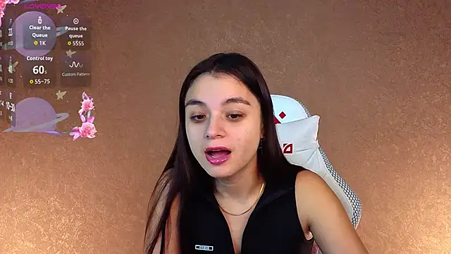 Leila Hefner online show from October 10, 2:32 am