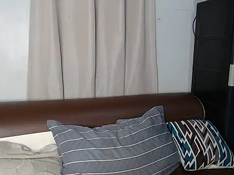 Snapshot of kiara_smieth chatting on November 6, 8:59 am kiara smieth online show from November 6, 8:59 am