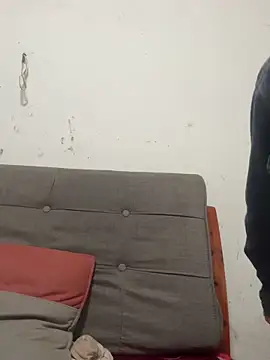 crhong666 online show from April 17, 1:19 am