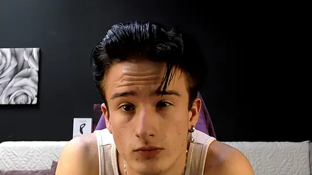 Snapshot of SirReed chatting on February 27, 5:57 pm SirReed online show from February 27, 5:57 pm