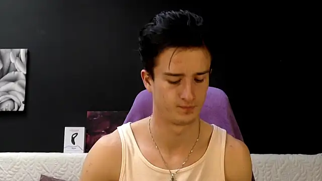 Snapshot of SirReed chatting on February 28, 5:58 pm SirReed online show from February 28, 5:58 pm