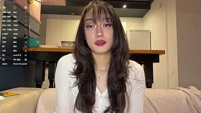 Snapshot of SweetSakuraJane chatting on April 9, 9:09 pm SweetSakuraJane online show from April 9, 9:09 pm